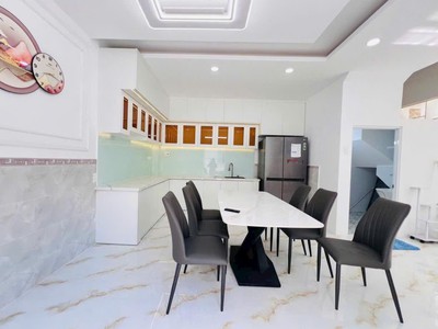Nhà 2 mặt tiền, hẻm xe hơi dương cát lợi, 3 tầng, 6.95 tỷ 1