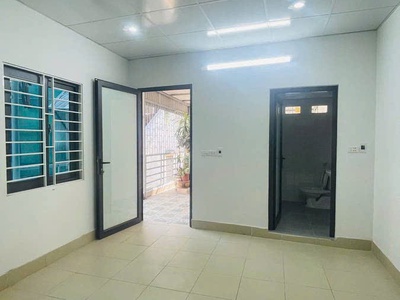 Siêu phẩm cầu giấy - hà nội - dân xây - ngõ thoáng - an sinh đỉnh giá 8.6 tỷ 1