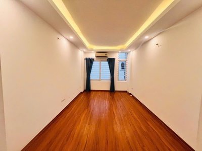 Nhà trần quốc vượng - 2 mặt thoáng dt 30m2 5 tầng mt 3.5m giá 7.68 tỷ 2