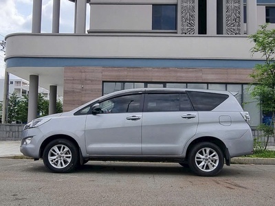 Toyota Innova 2017 2.0E - 245000 km 0