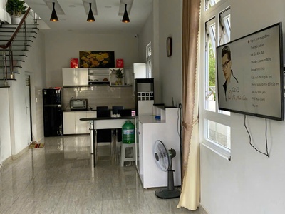 Cho thuê villa full nội thất cơ bản đồi thông tin phường 8 giá 12tr 1