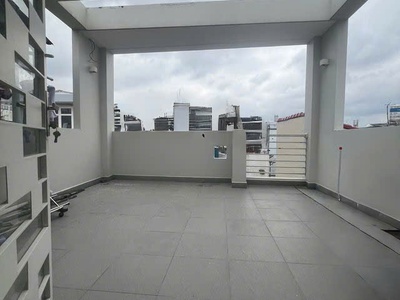 Nhà mới 5 tầng cách nặt tiền 15m hẻm thẳng xe hơi sổ vuông 43m2 gía 7,4 tỷ thương 3