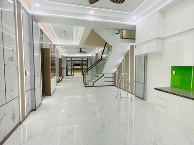 Bán Gấp Nhà Phố Ngang 5 Dĩ An Gần Làng Đại Học Full Nội Thất 4