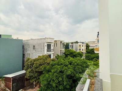 Bán Gấp Nhà Phố Ngang 5 Dĩ An Gần Làng Đại Học Full Nội Thất 8