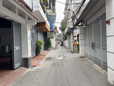 Bán gấp 90m2 lô đất đấu giá Làng Cam - Vị trí đắc địa, đường rộng, ngay chợ   nhà văn hóa 3