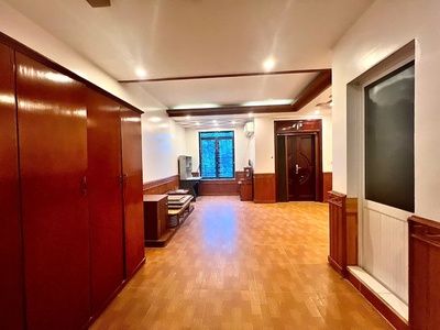 Bán nhà 4 tầng 121m mặt đường Đông An, Thành Tô, Hải An thuận tiện kinh doanh, mở VP 1