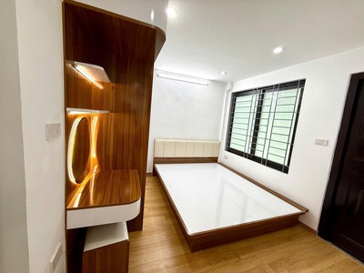 Bán nhà tập thể bách khoa 85M 4PN long lanh ở ngay hai bà trưng 2