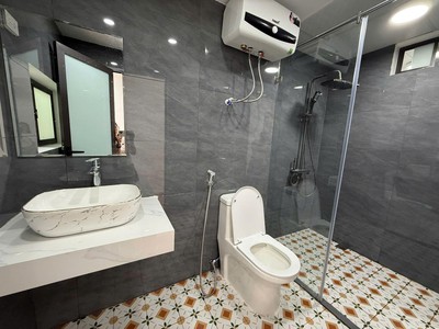 Bán nhà tập thể bách khoa 85M 4PN long lanh ở ngay hai bà trưng 4