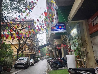 Bán nhà thanh nhàn 7 tầng thang máy long lanh ô tô dừng đỗ ngày đêm vào nhà hai bà trưng 0