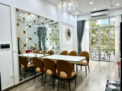 Bán nhà thanh nhàn 7 tầng thang máy long lanh ô tô dừng đỗ ngày đêm vào nhà hai bà trưng 2