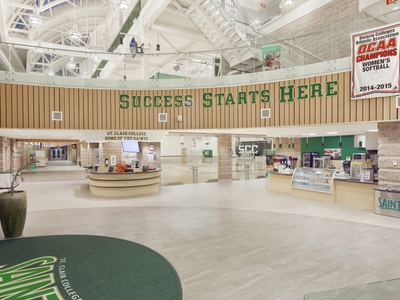 Du Học Canada 2025   Ở Lại Làm 3 Năm Cùng Chỗ Ở Miễn Phí Tại St. Clair College 1