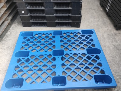 Pallet nhựa cũ tại Buôn Ma Thuột tái sử dụng 2