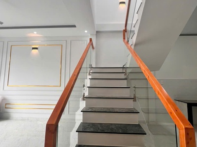 Bán gấp nhà thạnh phú   hẻm rộng   nội thất đầy đủ   giá tốt 2