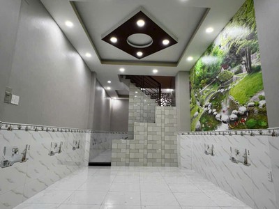 Quận 6-ôtô đỗ cửa -1 căn ra mặt tiền-3tầng đúc mới 47m-ngang 3.8m, nhỉnh 6tỷ xíu 1