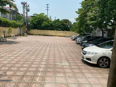 Chính chủ  tìm mg  cho thuê lâu dài, giá hạt dẻ nhà 5 tầng mặt ngõ to như phố - 3 mặt thoáng vĩnh 4