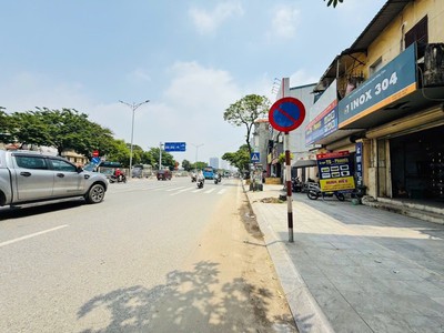 Siêu phẩm mặt phố giải phóng - vỉa hè rộng   101m2  chỉ hơn 29 tỷ 1