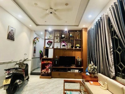 Lô góc 0 lg - đẹp lung linh - hẻm 6m sát mặt tiền - 50m - 3 tầng nhỉnh 7 đồng 1