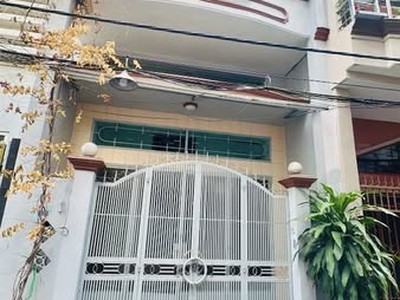 Vườn lài - hxh 1 trục - 3 tầng - 40m2 - 3pn - giá 5.x tỷ - sát mặt tiền 0