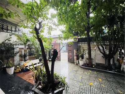 Bt6  biệt thự sang trọng ngang 8m   liên khu 4-5 bhhb gần tân phú   nội thất gỗ đỏ đặc biệt 4