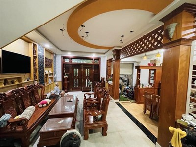 Bt6  biệt thự sang trọng ngang 8m   liên khu 4-5 bhhb gần tân phú   nội thất gỗ đỏ đặc biệt 1