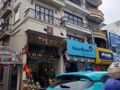 Bán mặt phố bạch mai hbt. 78m2, cho thuê 80 triệu/tháng- kinh doanh, vỉa hè đá bóng. giá chỉ 24.5tỷ 0