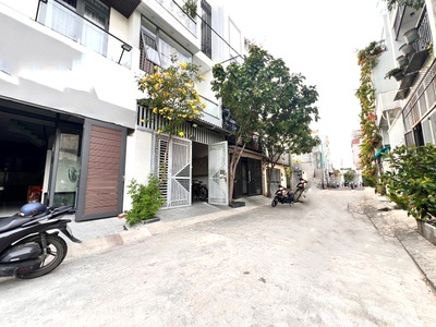 Giảm 400 triệu  nhà 2 tầng khu phân lô, ô tô đường thông, tam phú, thủ đức - dt 57m , giá mới 4.5 0