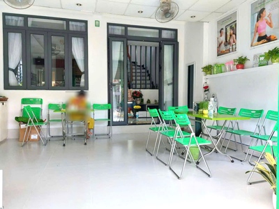 Hot  mặt tiền kinh doanh 2 tầng siêu đẹp, gần chợ thủ đức, dt 80m  - khu vực sầm uất chỉ 6.5 tỷ 3
