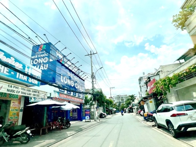 Hot  mặt tiền kinh doanh 2 tầng siêu đẹp, gần chợ thủ đức, dt 80m  - khu vực sầm uất chỉ 6.5 tỷ 4