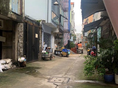 Bán nhà đường tô hiến thành, q.10, 96m , 9,x tỷ 1