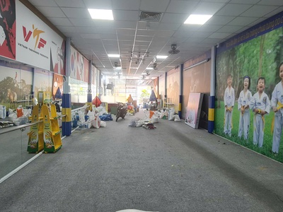 Cho thuê nhà mặt tiền trần quang cơ 180m  - gần chung cư-ngã tư bốn xã 3