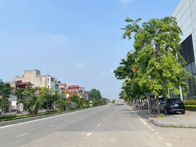 Trình làng đấu giá x2 xóm ngõ nguyên khê -75m2 cửa sáng cho nhà đầu tư 0