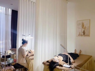 Sang nhượng lại toàn bộ trang thiết bị hiện đại: 2