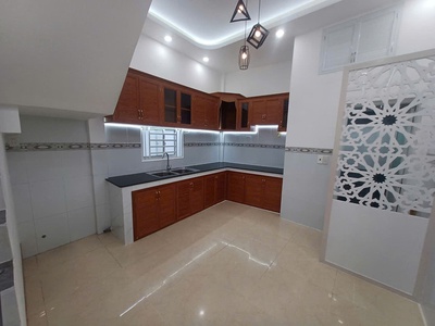 Bán nhà đẹp trệt lầu nằm trên mặt tiền hẻm 2 đường bùi hữu nghĩa, bình thủy, cần thơ 3