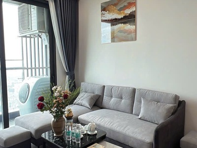 Chính chủ cho thuê căn hộ chung cư cao cấp Vinhomes smart city Đại Mỗ 8