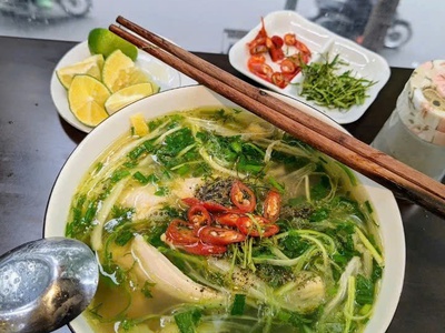 Phở gà ngon chất lượng tại Hai Bà Trưng 0
