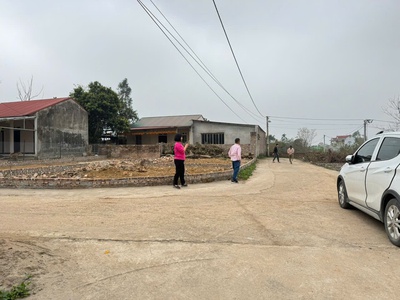 Bán 100m đất thôn thái lai, minh trí, sóc sơn. full thổ cư, ô tô đỗ 0