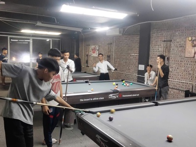 Chính chủ cần nhượng câu  lạc bộ  bida tại geleximco lê trọng tấn. p dương nội- q . hà đông - hà nội 1