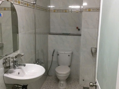 Bán nhà 5 tầng hxh thông quận 6 50m2 dòng tiền 18tr chỉ 6 tỷ nhỉnh. 1