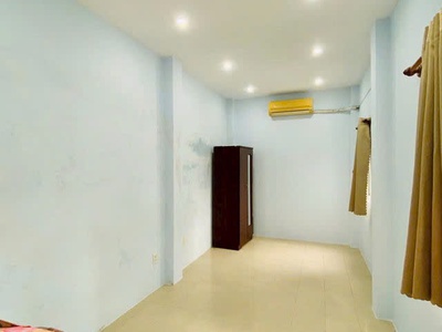 Giá mềm nhất quận phú nhuân : trần hữu trang 7.5 tỷ - dt: 14.5x2.56-kết cấu: 4 tầng btct, 7pn, 3wc. 0
