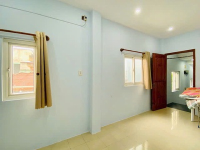 Giá mềm nhất quận phú nhuân : trần hữu trang 7.5 tỷ - dt: 14.5x2.56-kết cấu: 4 tầng btct, 7pn, 3wc. 1