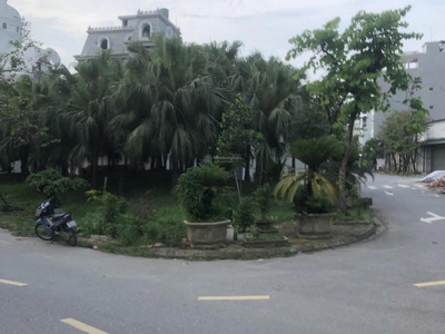 Lô góc 2 thoáng view đồi cọ, kinh doanh tiện ích bạt ngàn . 1