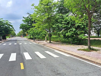 Đất nền kdc gia long, 5x16m, giá 5.1 tỷ 0