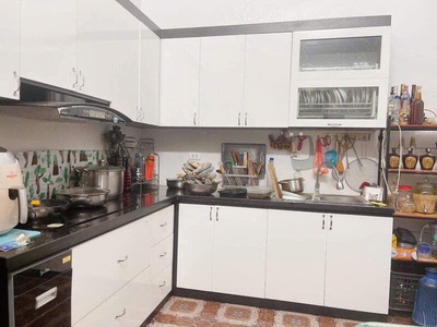 Bán nhà khu thượng thanh - long biên - 65m chỉ 5.6 tỷ - vị trí đẹp nhất phố- 300m ra tttm big c 2