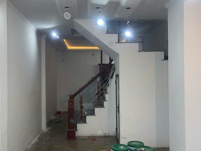 Thượng thanh-nhà cực gần phố-vf3 đỗ cửa thượng thanh 36m2,x  4 tầng,mặt tiền 3.5m, 5.7 tỷ long biên. 1