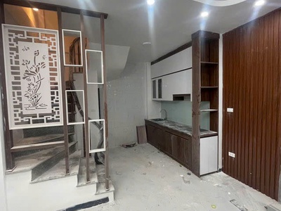 Nhà đẹp lô góc ngõ thông bát khối 72m2,x 6 tầng, mặt tiền 4.5m, 6.9 tỷ long biên. 2