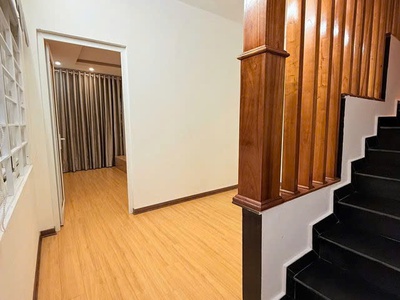 Nhà mới ô tô đỗ cửa ngọc thụy 48.5 m2,x  4 tầng, mặt tiền 4m, 8.8 tỷ long biên. 3