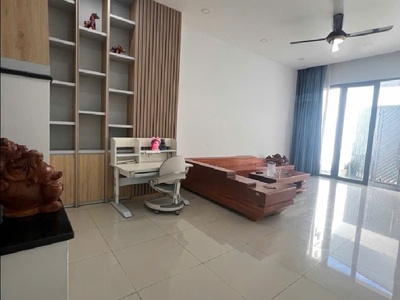 3 tầng 85m2. hxh quay đầu  - chỉ 60m ra hoàng diệu 2. giảm sâu, chỉ 8,3 tỷ 1