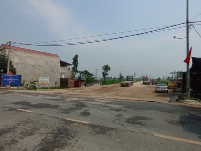 Bán đất gia bình, bắc ninh. 85m2   mt 5m   2,15 tỷ. ô tô 7 chỗ thông. 2