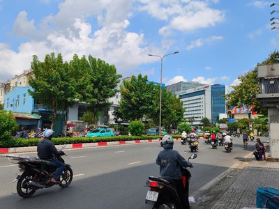 Tân bình  cộng hoà   mặt tiền đường   vị trí cực kỳ đắc địa 0