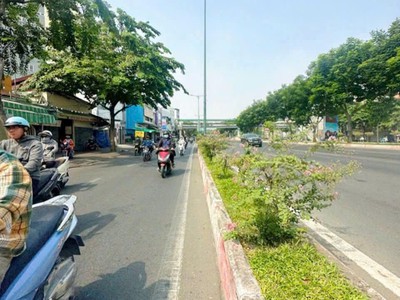 Bán nhà mặt tiền kinh doanh phạm văn đồng - 4 tầng - ngang 5m - 50 m2 , p.3, gò vấp - giá 11,5 tỷ tl 1